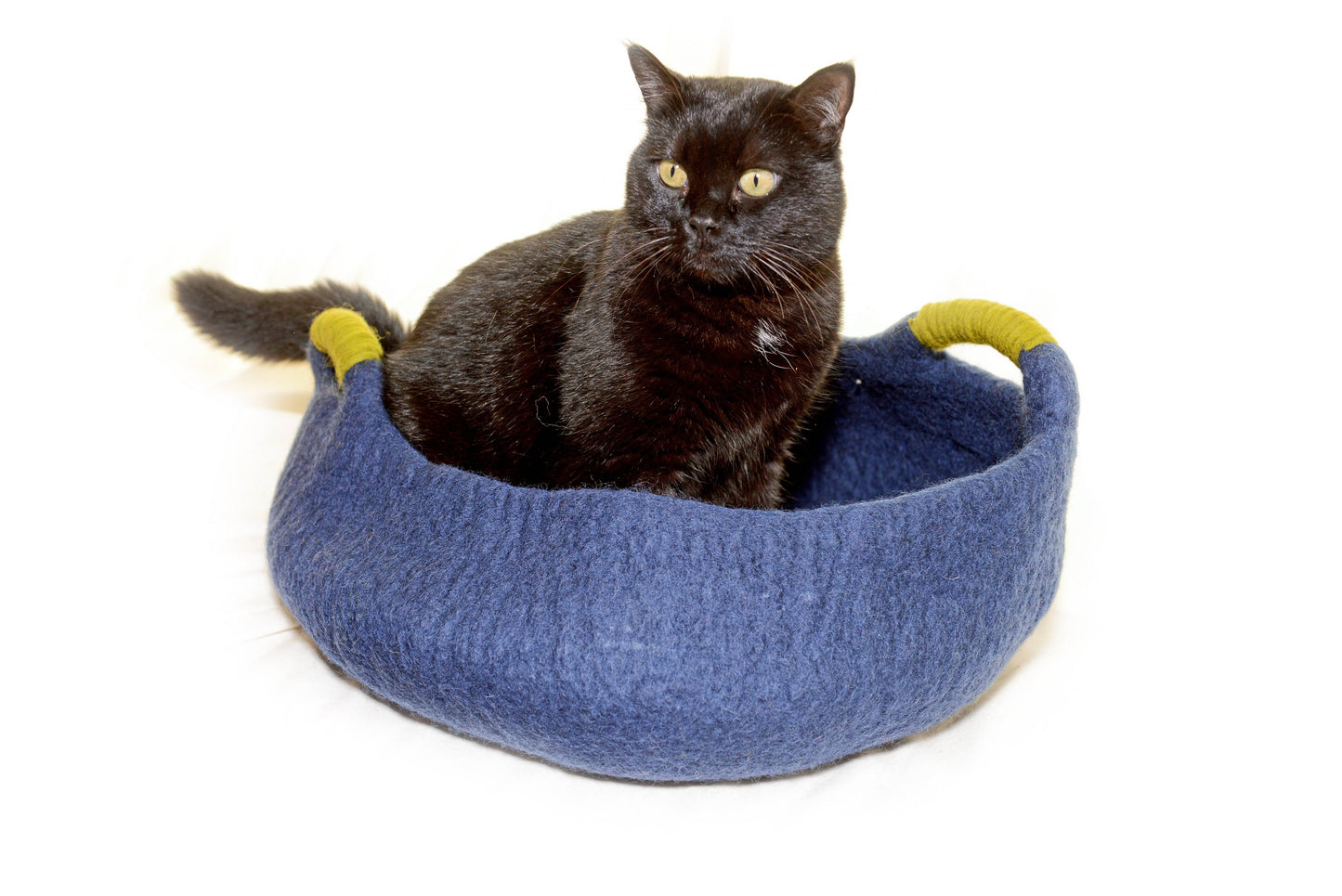 Handle Wool Pet Basket