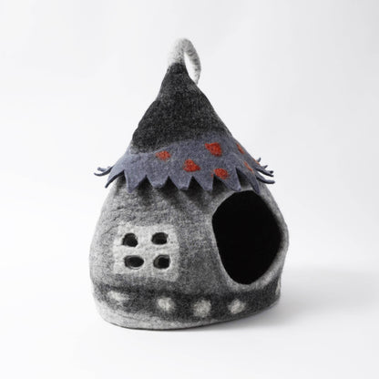 Fairy House Wool Pet Cave