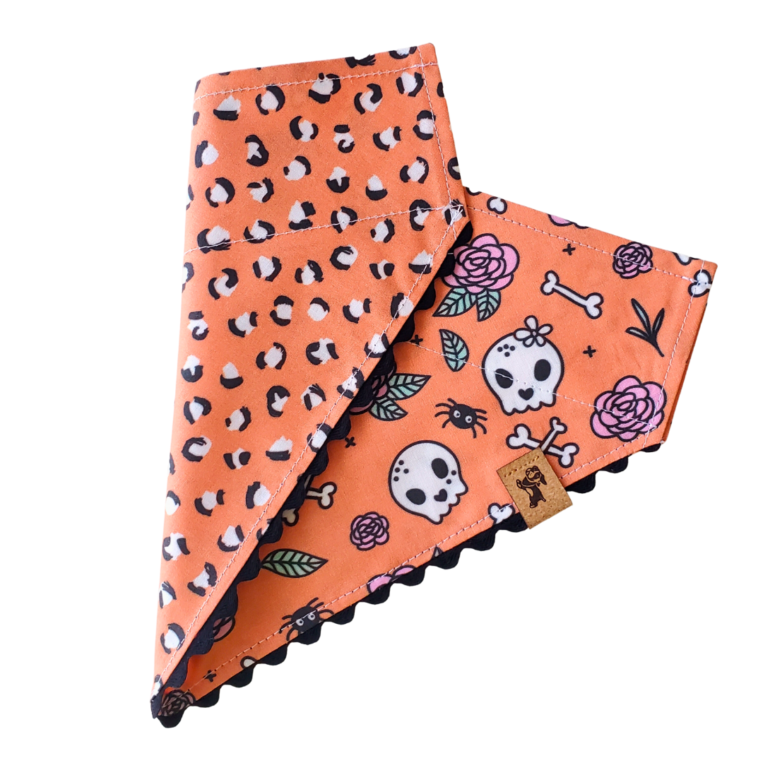 Skull & Roses - Reversible Dog Collar Bandana